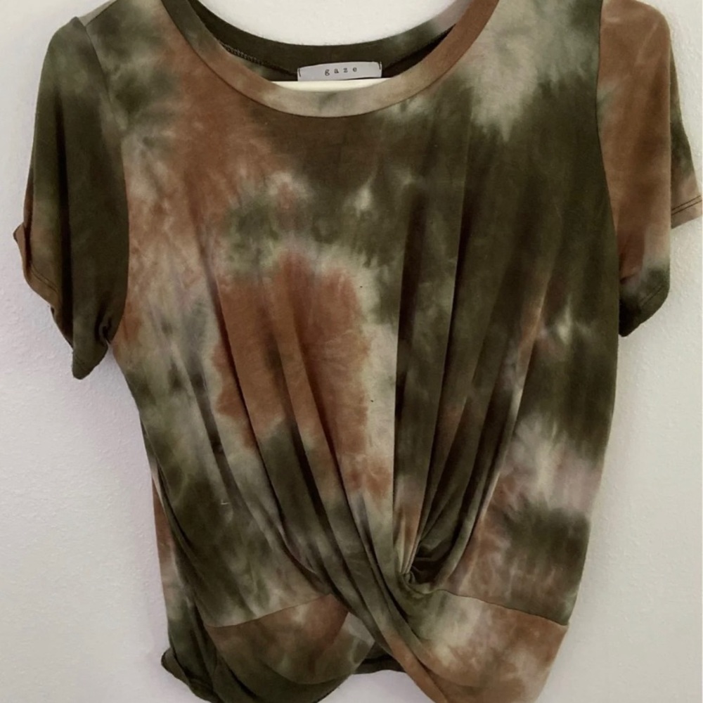 Gaze tie dye Women’s top size medium